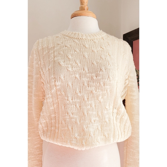 80s Ivory Pointelle Knit Crew Neck Long Sleeve Open Knit Neutral Vintage Sweater - Picture 4 of 14
